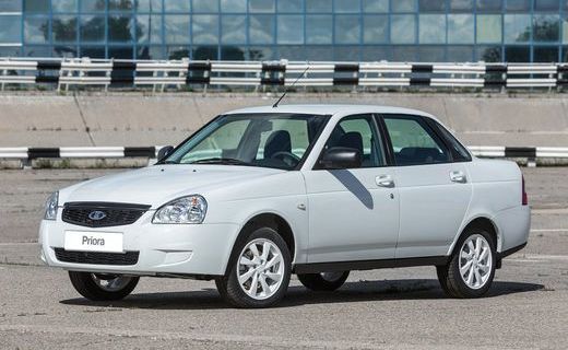 Самой значимой потерей для российских автолюбителей стала легендарная Lada Priora