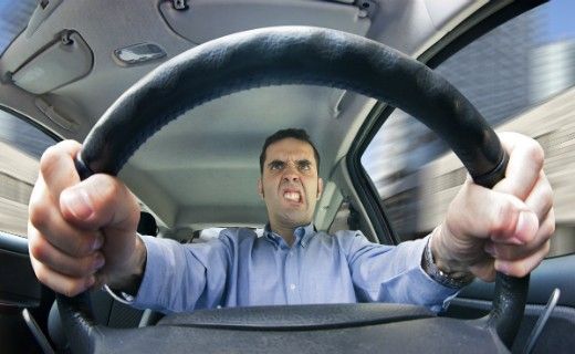 Откуда «растут ноги» у агрессивного поведения водителей на наших дорогах? Что делать? Как с этим бороться? Попробуем разобраться…