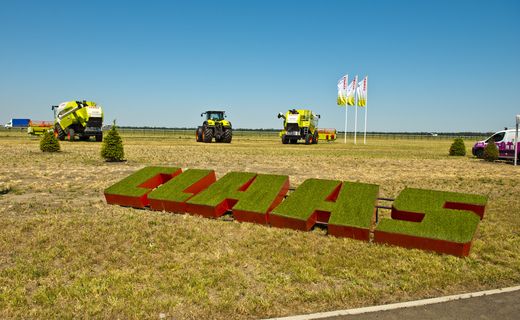 Краснодарцы получили возможность своими глазами увидеть, как выглядит высокотехнологичный завод изнутри, а также отдохнуть на празднике «КЛААС»