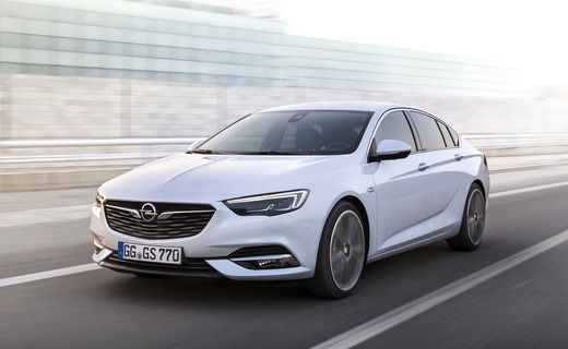 Opel Insignia Grand Sport увеличился в размерах и стал лифтбеком