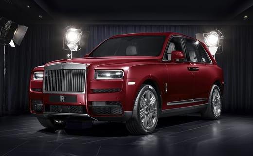 Первые роскошные внедорожники Rolls-Royce появились в России