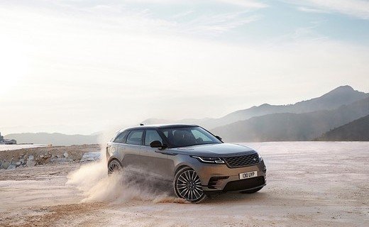 Официальный дилер Land Rover в Краснодаре компания «КЛЮЧАВТО» представила одну из главных новинок этой осени - серийный кроссовер с пометкой «luxury» Range Rover Velar.
