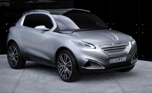 Компания Peugeot собирается расширить линейку кроссоверов за счет самой маленькой модели