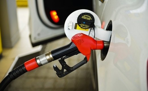 В правительстве пообещали не допустить роста цен на топливо на АЗС