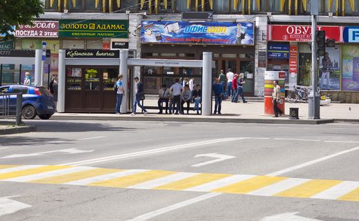 В Краснодаре введут новые пешеходные переходы
