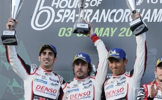 Двукратный чемпион "Формулы 1", вместе с Себастьяном Буэми и Казуки Накаджимой стали победителями первого этапа суперсезона WEC