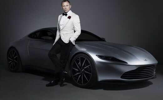 Главный претендент на "роль" машины Бонда - электрический Aston Martin Rapide E