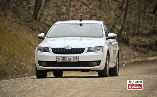 Это не просто автомобилем, а автомобилем с спортивной родословной.