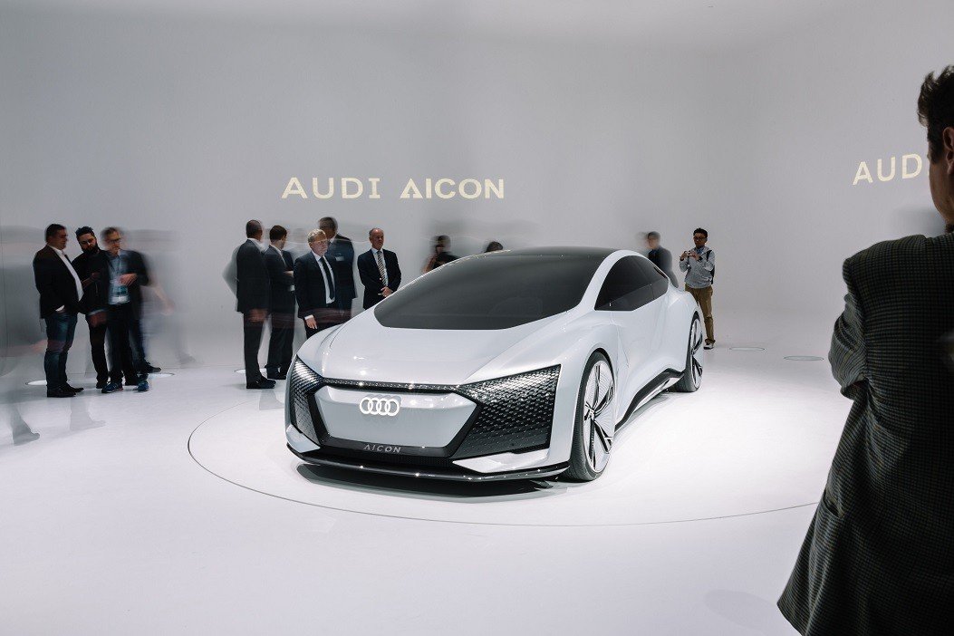 Полностью автономный Audi Aicon