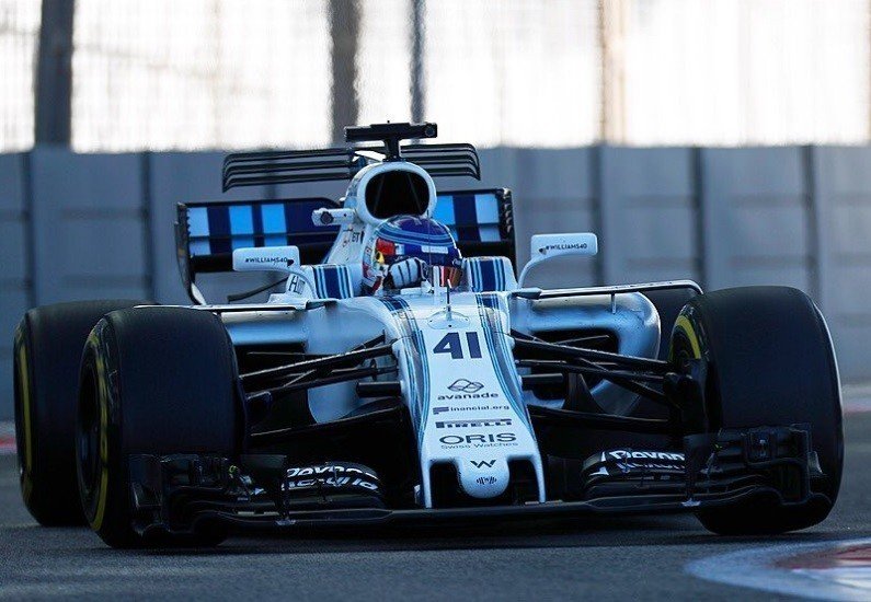 Сергей Сироткин за рулём болида Williams на тестах в Абу-Даби