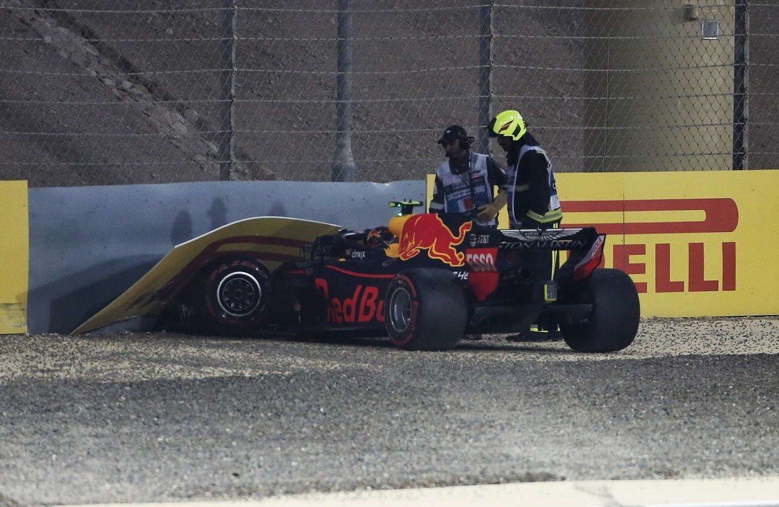 Авария Макса Ферстаппена (Red Bull) в квалификации