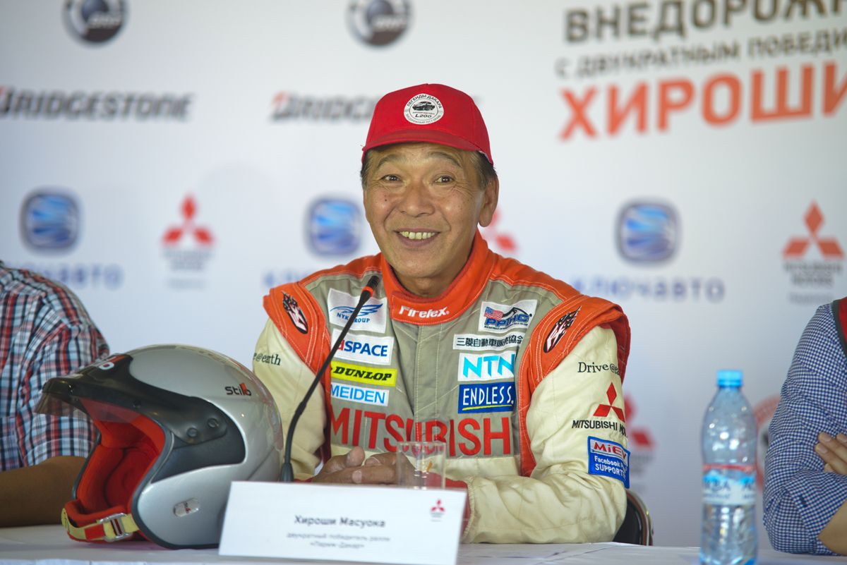 Хироши Масуока участвует в спортивных гоночных соревнованиях на автомобилях Mitsubishi, а также является штатным сотрудником Mitsubishi Motors Corporation.