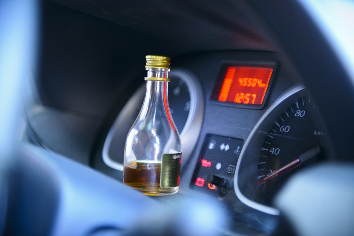 Когда штрафы и перспектива попасть в ДТП не являются сдерживающим фактором для рисковых водителей, приходится пользоваться алкозамками.