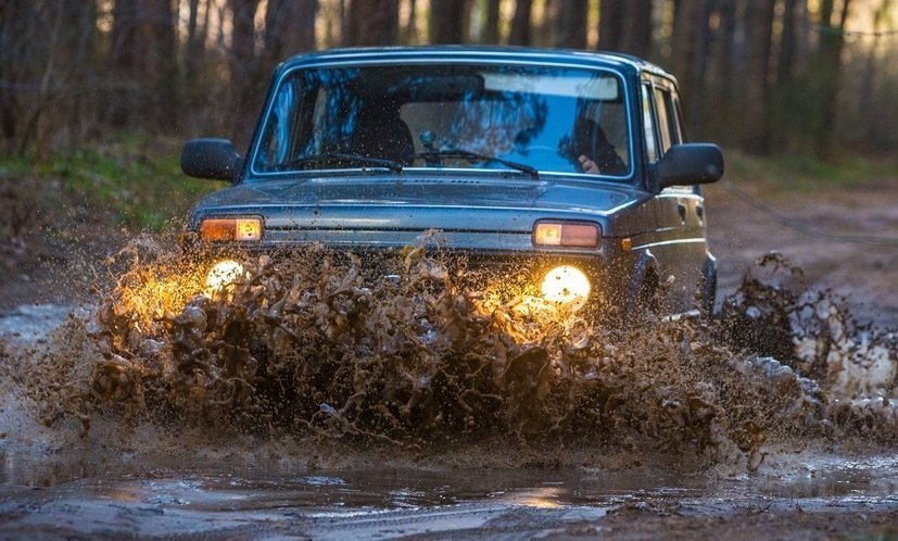 ВАЗ 2121 по грязи
